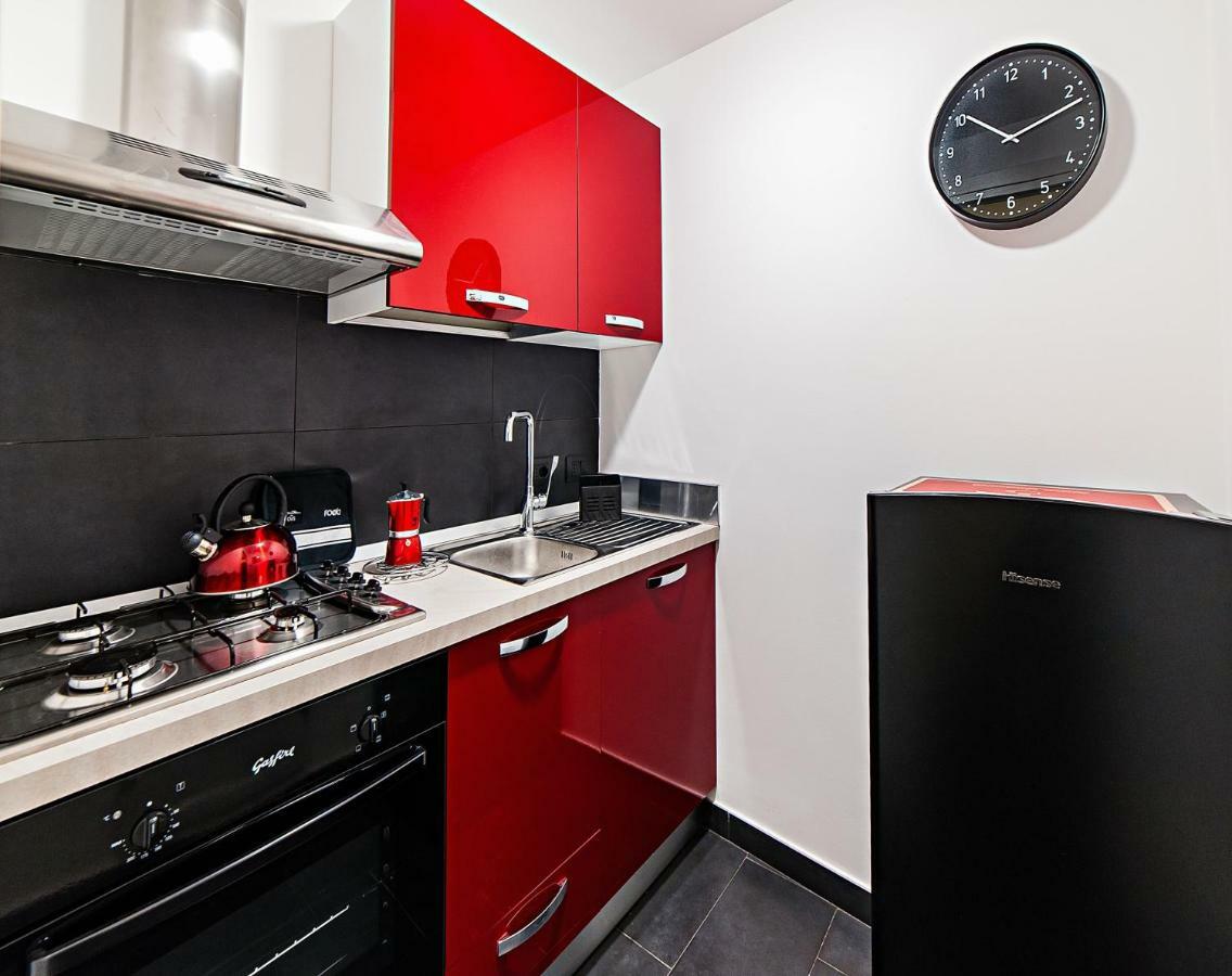 Corso Vittorio Giuliano Family Apartment Palermo Bagian luar foto