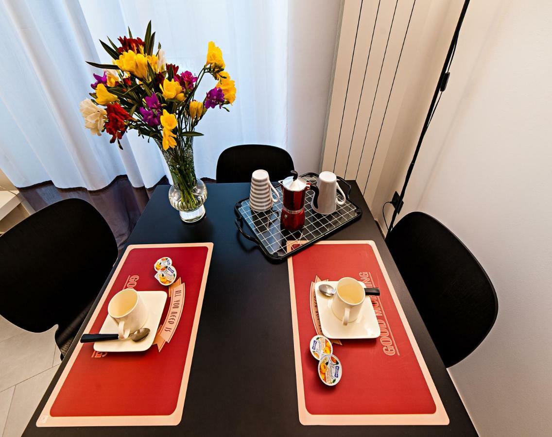 Corso Vittorio Giuliano Family Apartment Palermo Bagian luar foto